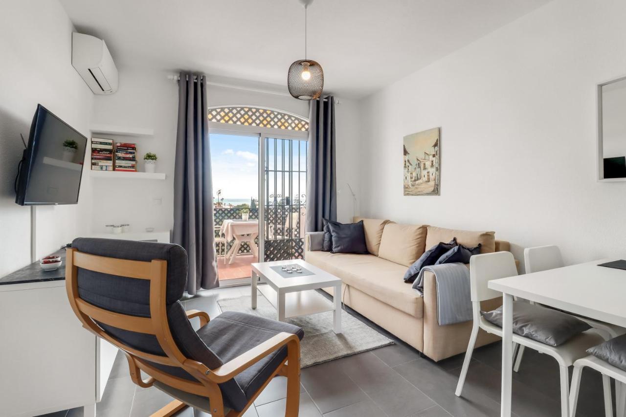 1 Bedroom In Verano Azul, Free Wi-Fi Nerja Luaran gambar